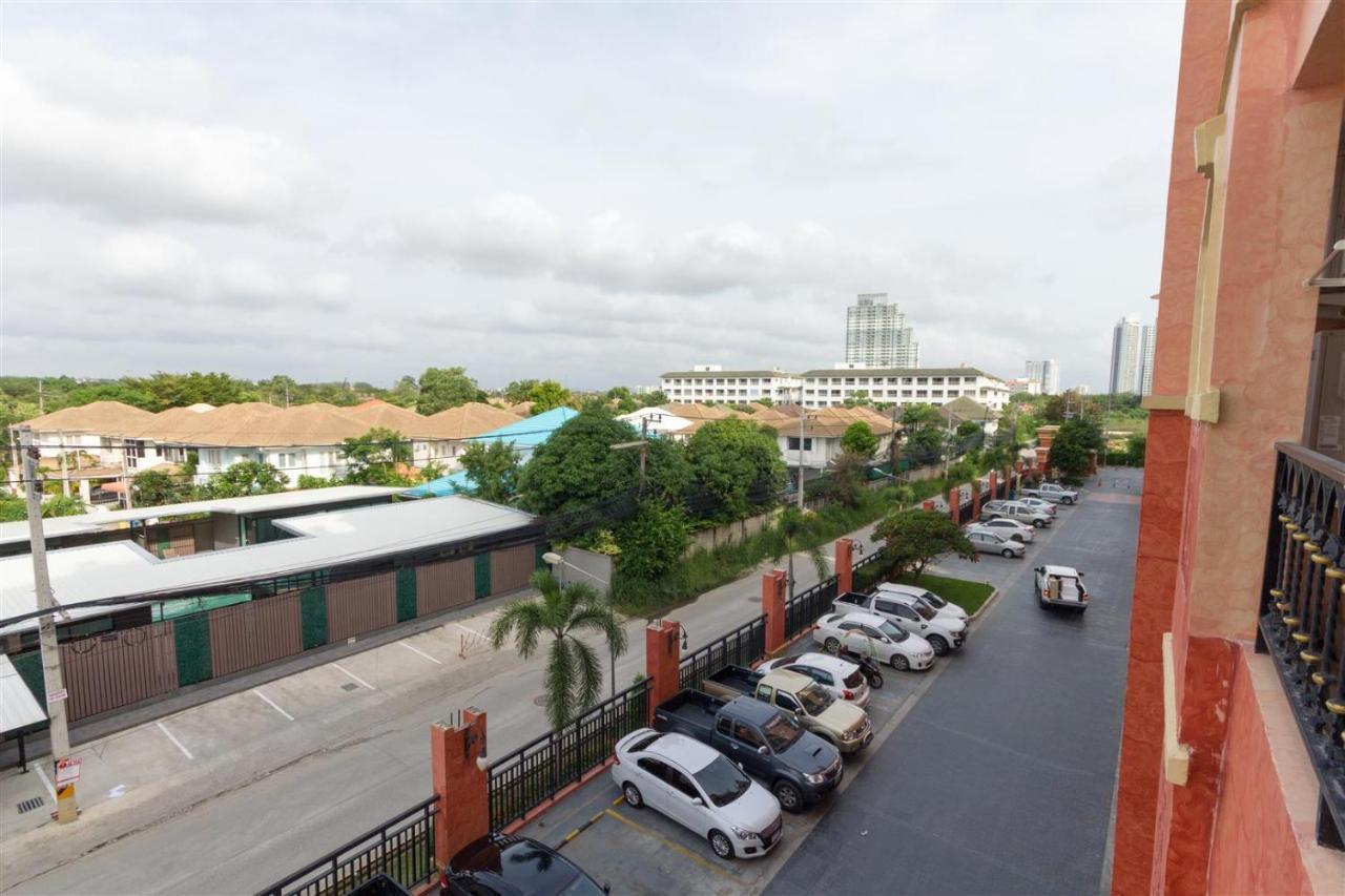 Seven Seas Resort Pattaya By Justin Jomtien Exterior foto